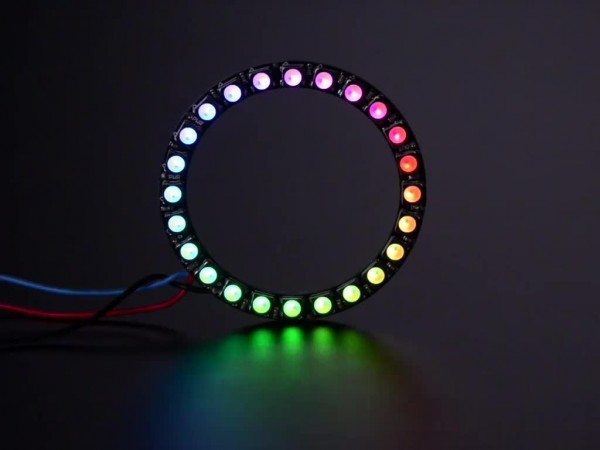 Adafruit NeoPixel Ring - 24 x 5050 RGBW LEDs mit integrierten Treibern, Warmweiß